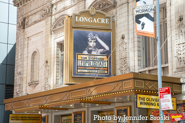 Up on the Marquee: LEOPOLDSTADT Image