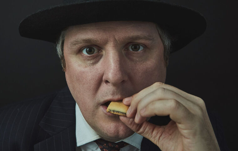 Review: TIM KEY: MULBERRY, Pleasance Dome Image