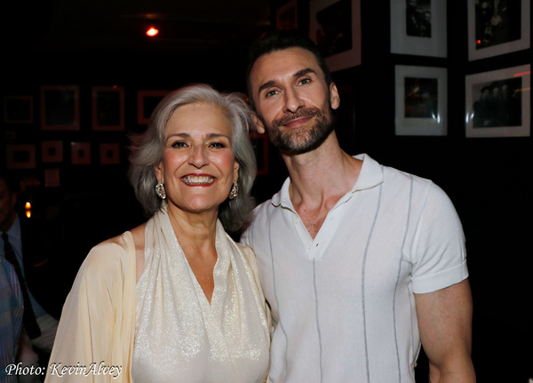 Photos: Karen Mason Celebrates Thirty Year Musical Collaboration In Concert At Birdland Image