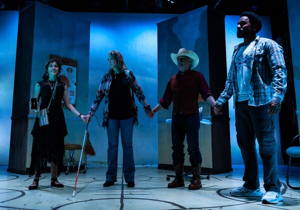 Photos: First Look At SUNRISE COVEN At Know Theatre Image