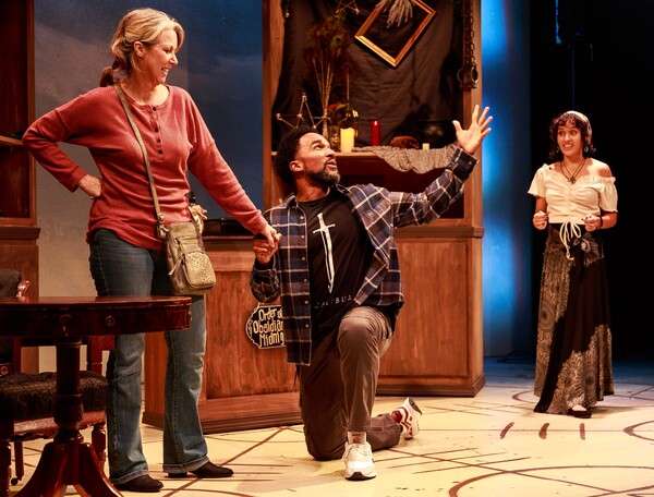 Photos: First Look At SUNRISE COVEN At Know Theatre Image