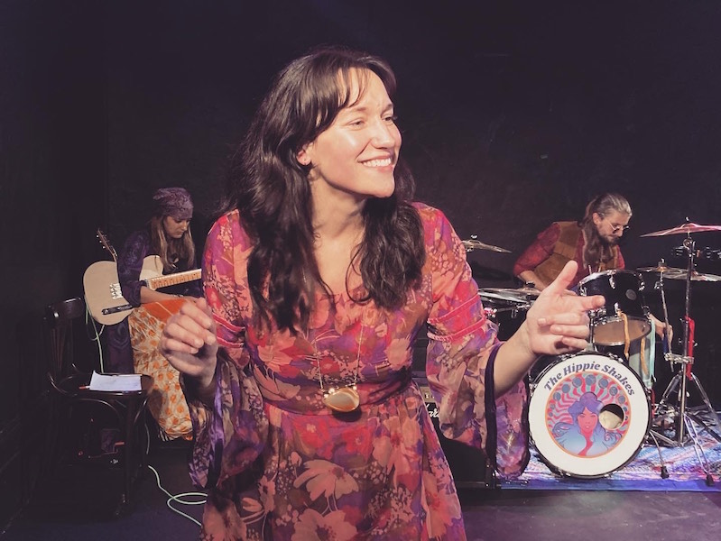 Review: THE HIPPIE SHAKES, Greenside @ Infirmary Street Image