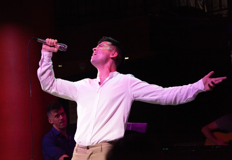 Photos: MATT DOYLE Concludes Three-Night Run at Chelsea Table + Stage Image