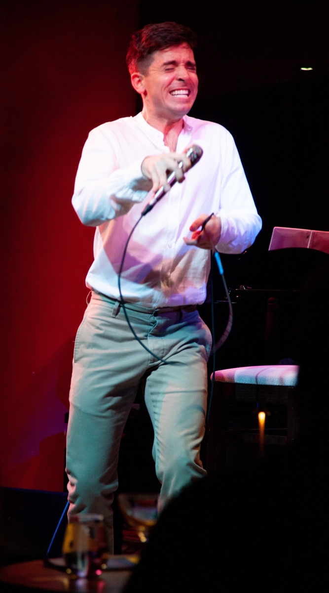 Photos: MATT DOYLE Concludes Three-Night Run at Chelsea Table + Stage Image