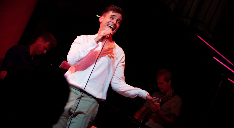 Photos: MATT DOYLE Concludes Three-Night Run at Chelsea Table + Stage Image