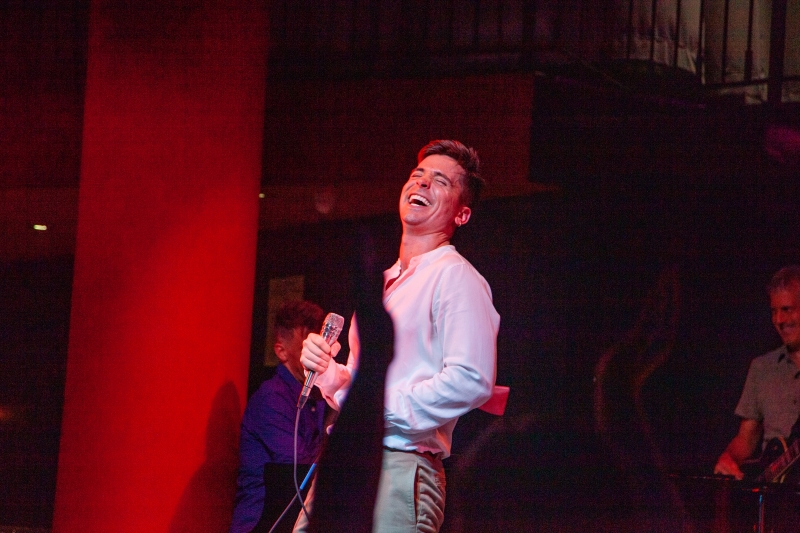 Photos: MATT DOYLE Concludes Three-Night Run at Chelsea Table + Stage Image