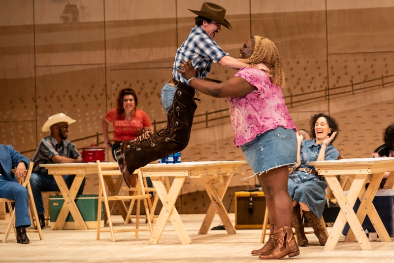 Review: OKLAHOMA! at Golden Gate Theatre 