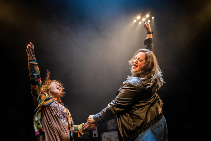 Review: KATHY AND STELLA SOLVE A MURDER, Summerhall 