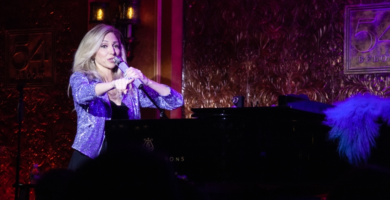 Photos: Debbie Gibson in Her OUT OF THE BLUE 35TH ANNIVERSARY EVENT at 54 Below 