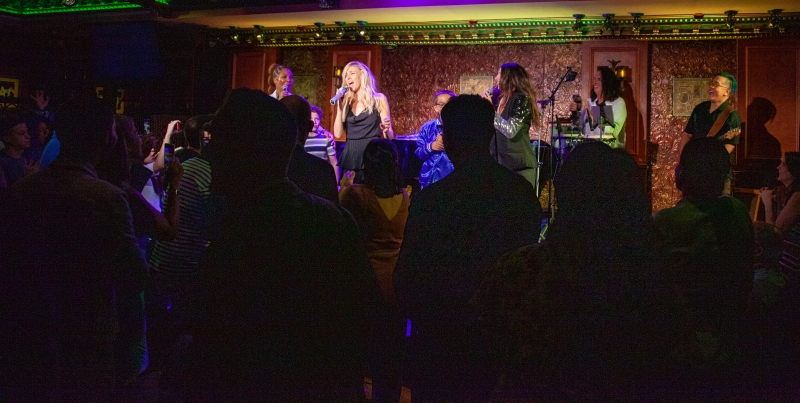 Photos: Debbie Gibson in Her OUT OF THE BLUE 35TH ANNIVERSARY EVENT at 54 Below  Image