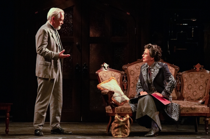 Review: DRACULA at Berkshire Theatre Group Image