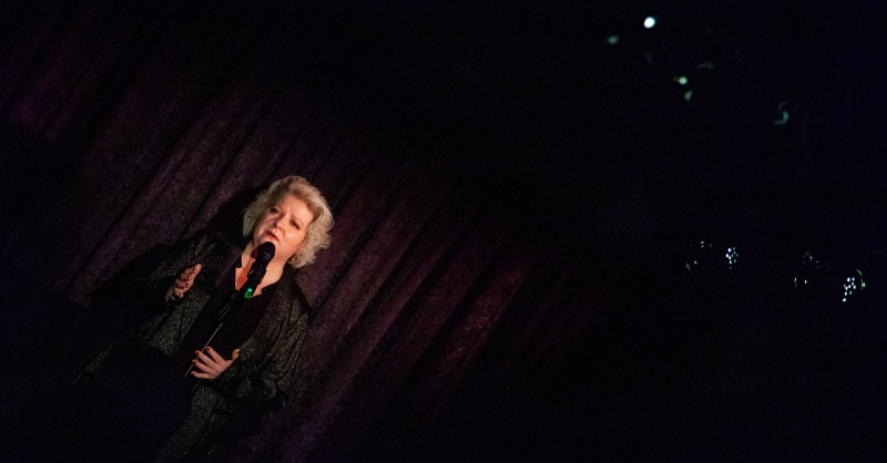 Review: MOBERLY AT MAMA'S MONTHLY Shines Sweet On Stephen Squared Image