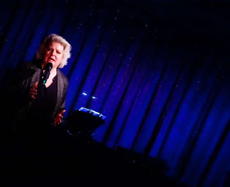 Review: MOBERLY AT MAMA'S MONTHLY Shines Sweet On Stephen Squared Image