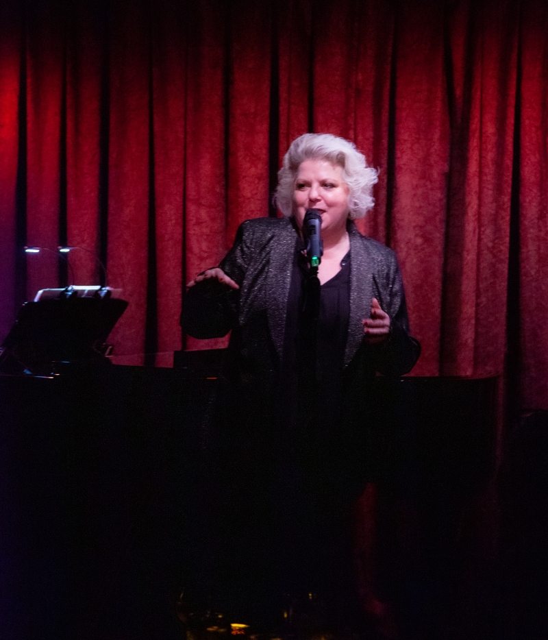 Review: MOBERLY AT MAMA'S MONTHLY Shines Sweet On Stephen Squared Image