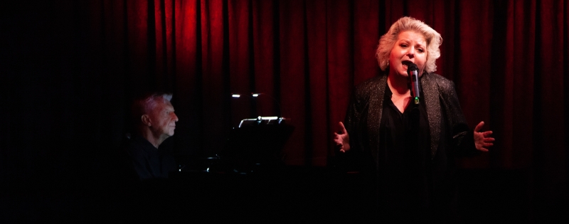 Review: MOBERLY AT MAMA'S MONTHLY Shines Sweet On Stephen Squared Image