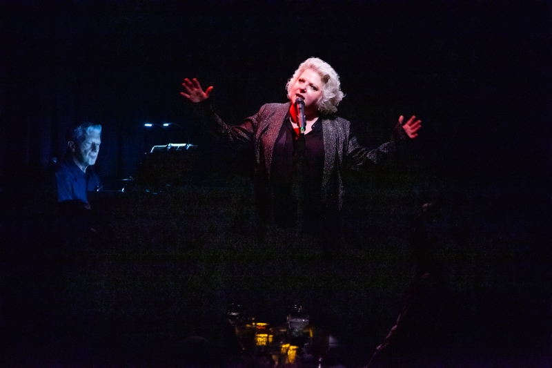 Review: MOBERLY AT MAMA'S MONTHLY Shines Sweet On Stephen Squared Image