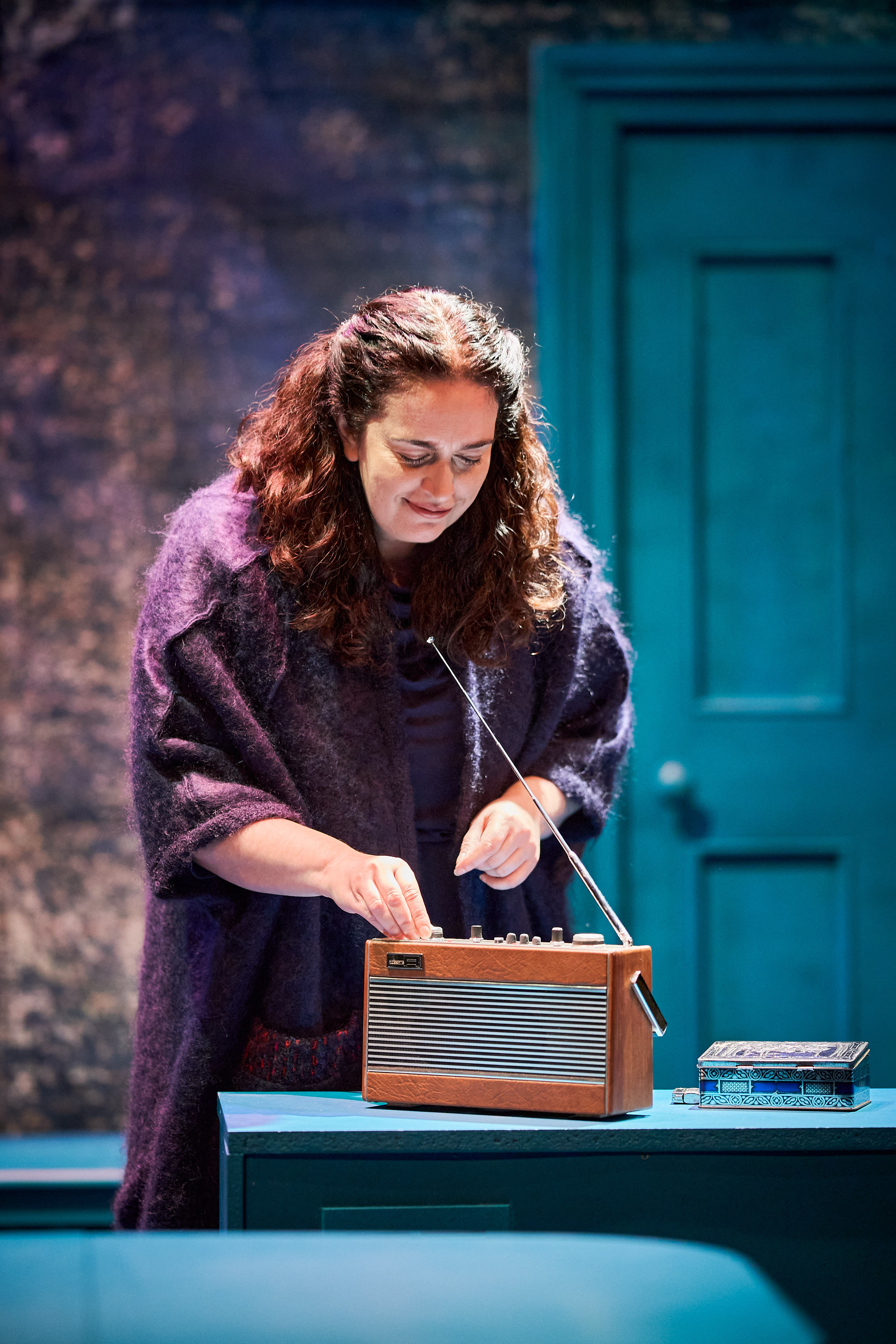 Photos: First Look At SISTER RADIO From Pitlochry Festival Theatre and Stellar Quines Theatre Company  Image