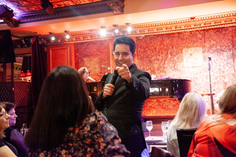 Review: John Lloyd Young's 54 Below Audience Loves MOSTLY SOUL: BELOVED HITS FROM MOTOWN TO BROADWAY  Image