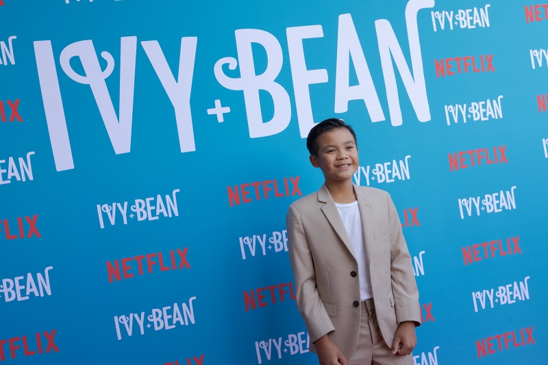 Photos: Jesse Tyler Ferguson & More Attend IVY + BEAN Special LA Screening 