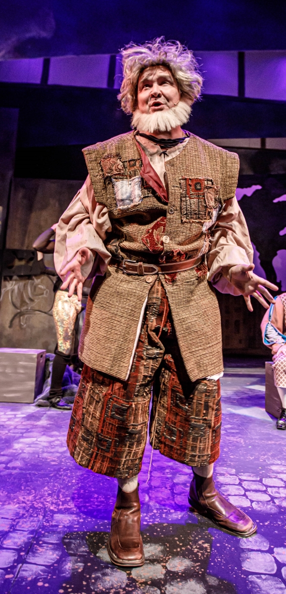 Review: SOMETHING ROTTEN! at Playhouse On The Square Image