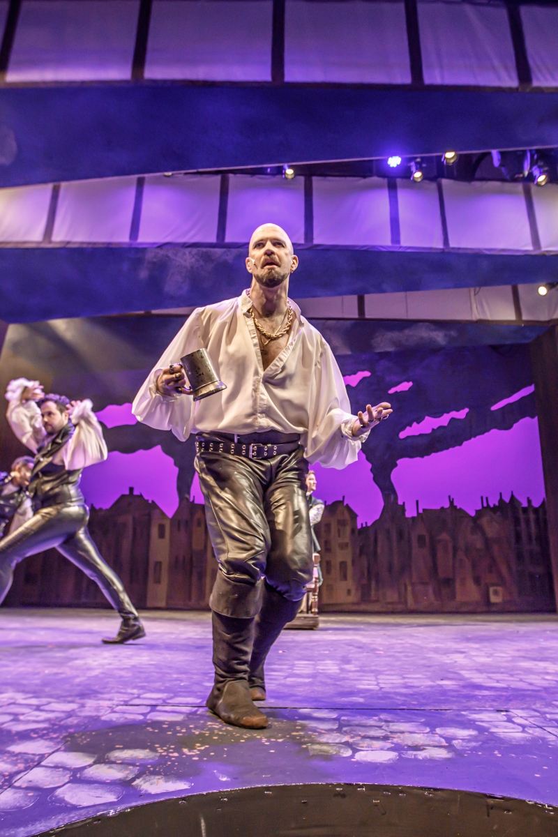 Review: SOMETHING ROTTEN! at Playhouse On The Square Image