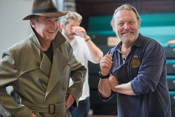 Photos: Inside Rehearsal For the UK Tour of AN INSPECTOR CALLS 