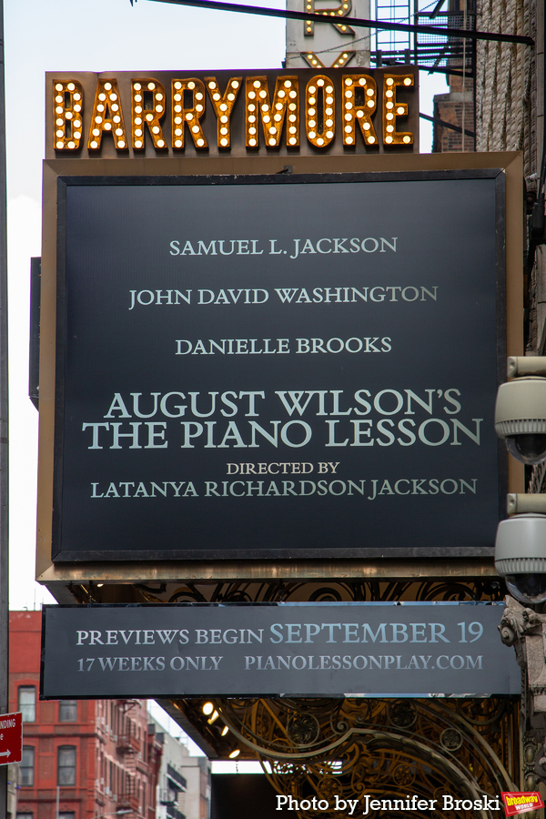 Up on the Marquee: THE PIANO LESSON Image