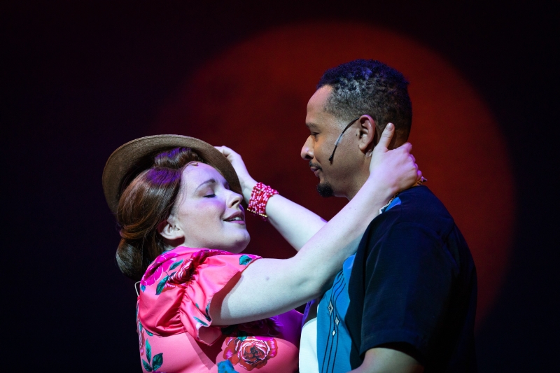 Review: GUYS AND DOLLS at Theatre Memphis Image