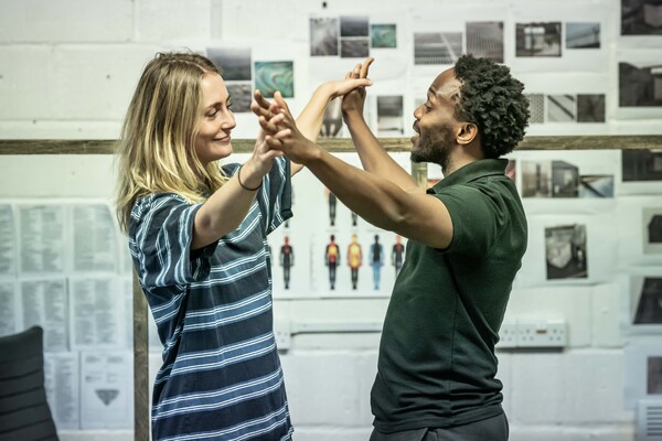 Photos: Inside Rehearsal For OTHELLO at the Watermill Image