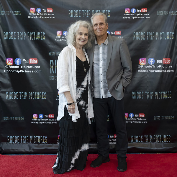 GREGORY HARRISON and MARY BETH PEIL Photo
