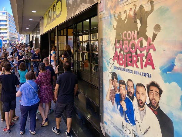 PHOTO: Dimensión Vocal estrena su nuevo show CON LA BOCA ABIERTA 