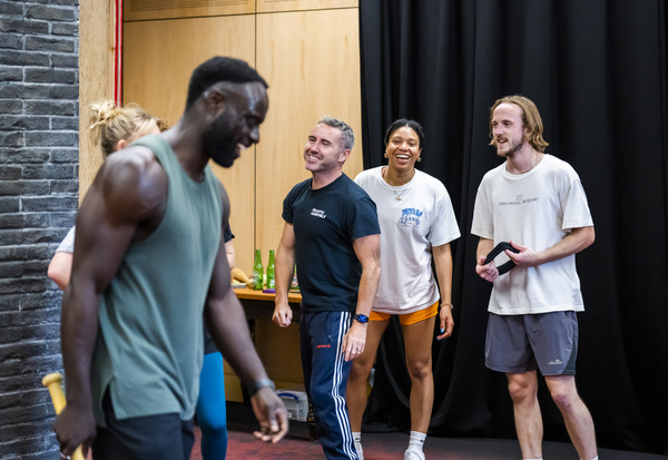Photos: Inside Rehearsal For Frantic Assembly's OTHELLO Image