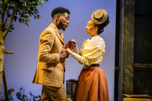 Photos: First Look at the UK Tour of THE IMPORTANCE OF BEING EARNEST  Image