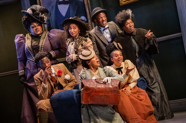 Photos: First Look at the UK Tour of THE IMPORTANCE OF BEING EARNEST Image