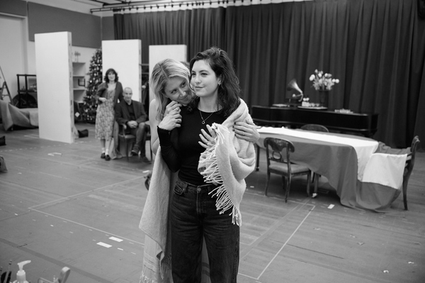 Photos: First Look at Brandon Uranowitz, Caissie Levy, David Krumholtz & More in Rehearsals for LEOPOLDSTADT Image
