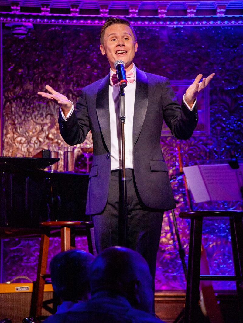 Review: SETH SIKES SINGS BARBRA STREISAND Satisfies Sikes Fans at 54 Below Image