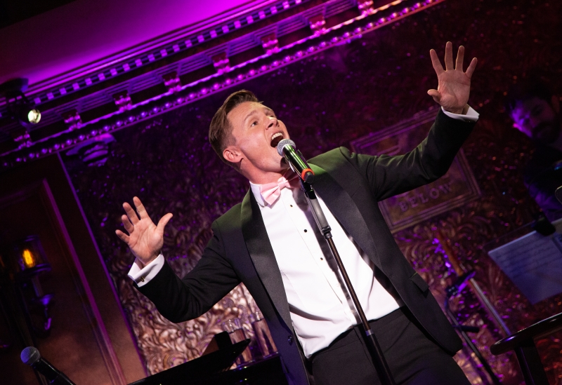 Review: SETH SIKES SINGS BARBRA STREISAND Satisfies Sikes Fans at 54 Below Image