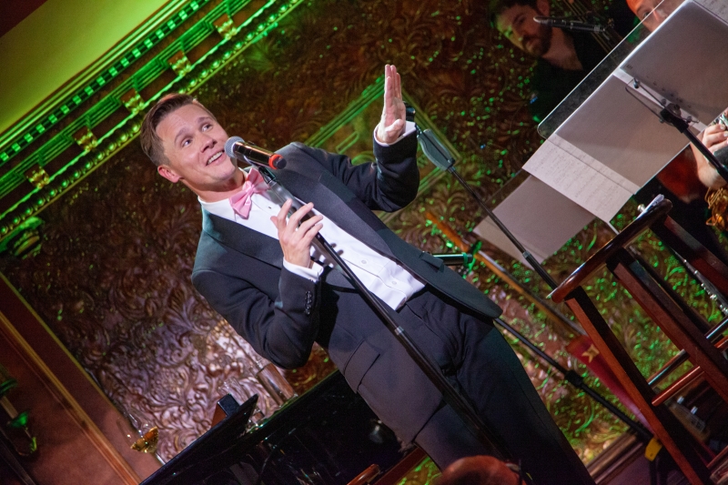 Review: SETH SIKES SINGS BARBRA STREISAND Satisfies Sikes Fans at 54 Below Image