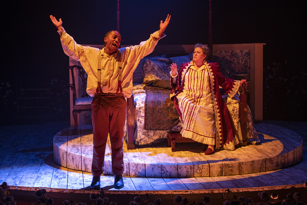 Photos: First Look at THE MOST SPECTACULARLY LAMENTABLE TRIAL OF MIZ MARTHA WASHINGTON at Steppenwolf Image
