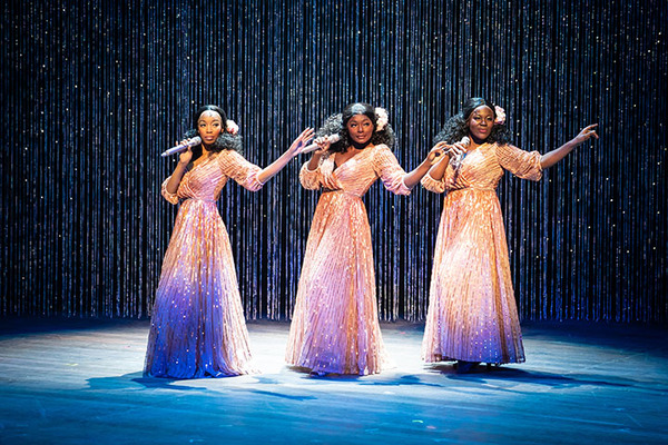 Photos: First Look at DREAMGIRLS in Performance at Paramount Theatre Image