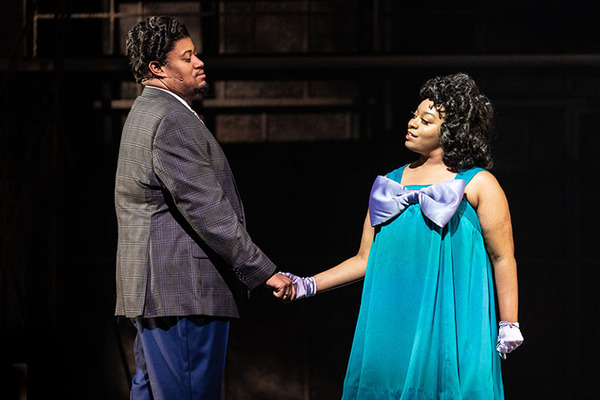 Photos: First Look at DREAMGIRLS in Performance at Paramount Theatre Image