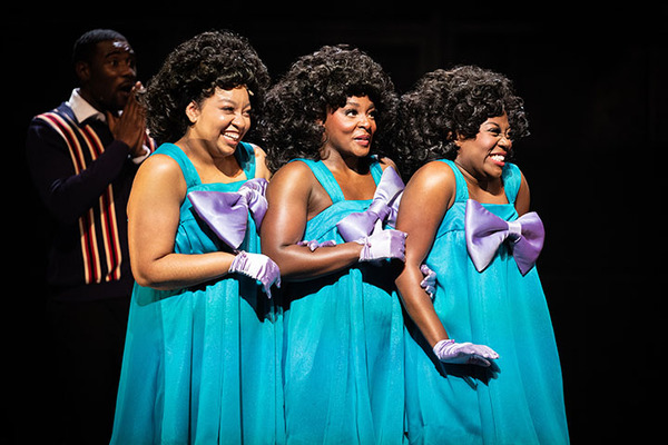 Photos: First Look at DREAMGIRLS in Performance at Paramount Theatre Image