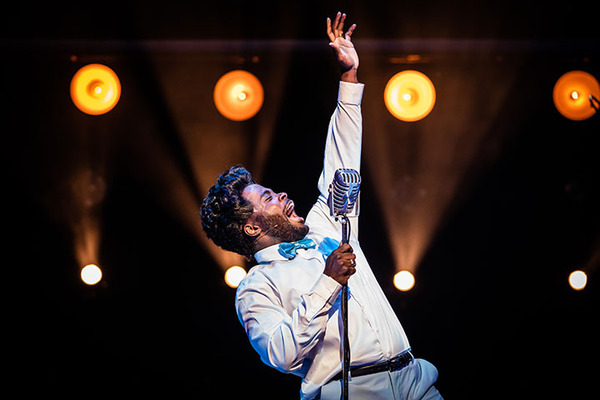 Photos: First Look at DREAMGIRLS in Performance at Paramount Theatre Image