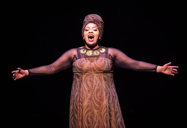 Photos: First Look at DREAMGIRLS in Performance at Paramount Theatre Image