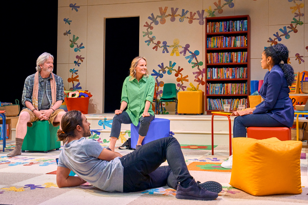 Photos: First Look at Helen Hunt in EUREKA DAY Image