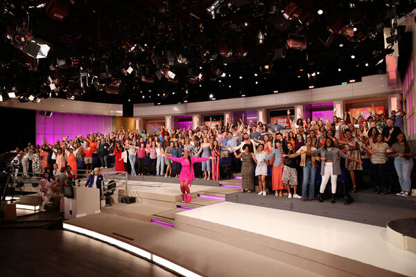 Photos/Video: First Look at THE JENNIFER HUDSON SHOW Premiere Episode Image