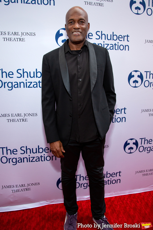 Photos: Stars Turn Out for the 'James Earl Jones Theater' Dedication! Image