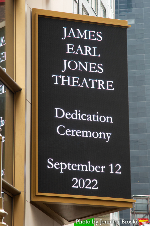 Photos: Stars Turn Out for the 'James Earl Jones Theater' Dedication! Image