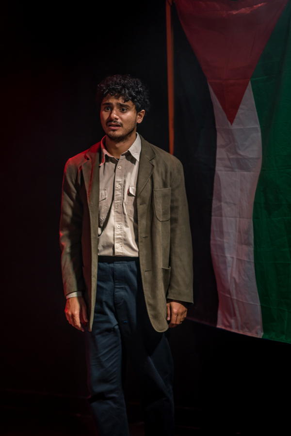 Photos: First Look at FOR A PALESTINIAN at Camden People's Theatre  Image