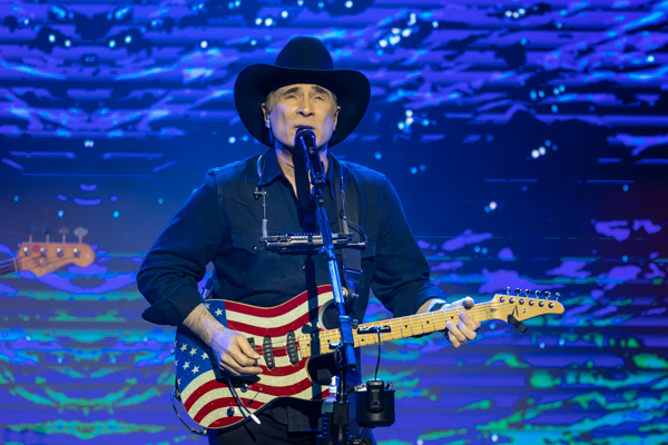 Photos: Inside Mount Vernon Arts Consortium present Clint Black In concert Image